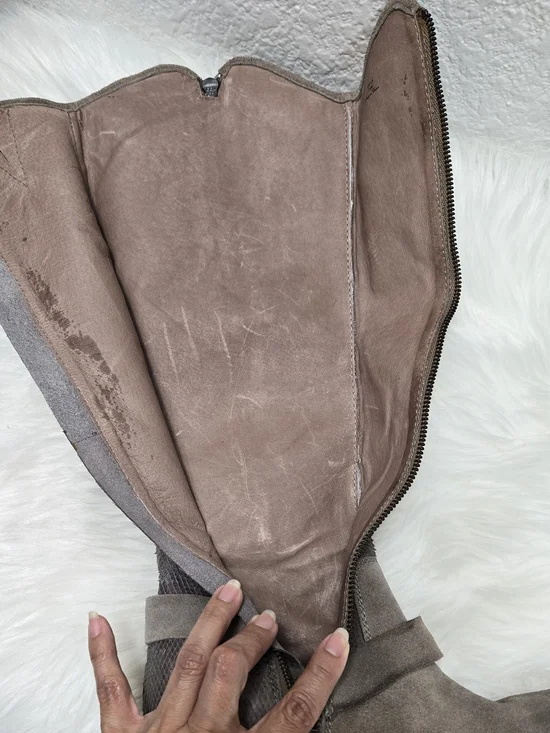 Donald J. Pliner Dela Taupe Suede Western Tall Buckle Boots, Size 7.5 - Picture 9 of 9